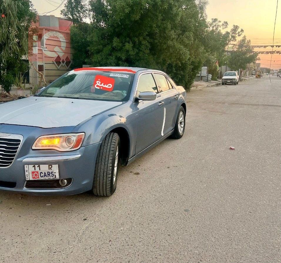 كرايسلر 300